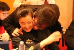 成龙大哥爆料女明星视频,揭秘娱乐圈不为人知的秘密