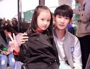 娱乐吃瓜酱宠爱女儿