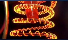 烤肠黑科技爆料视频,视频爆料带你领略现代美食革命